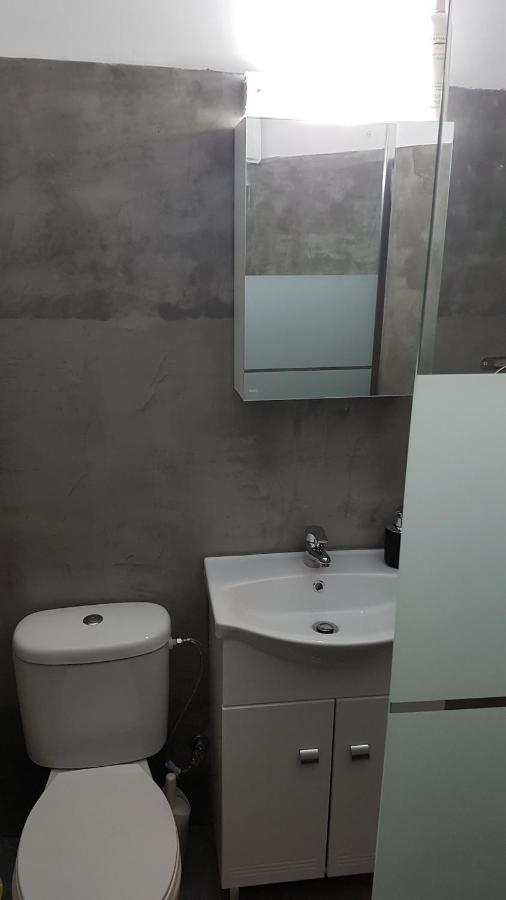 Filopappou Hill Apartment アテネ エクステリア 写真
