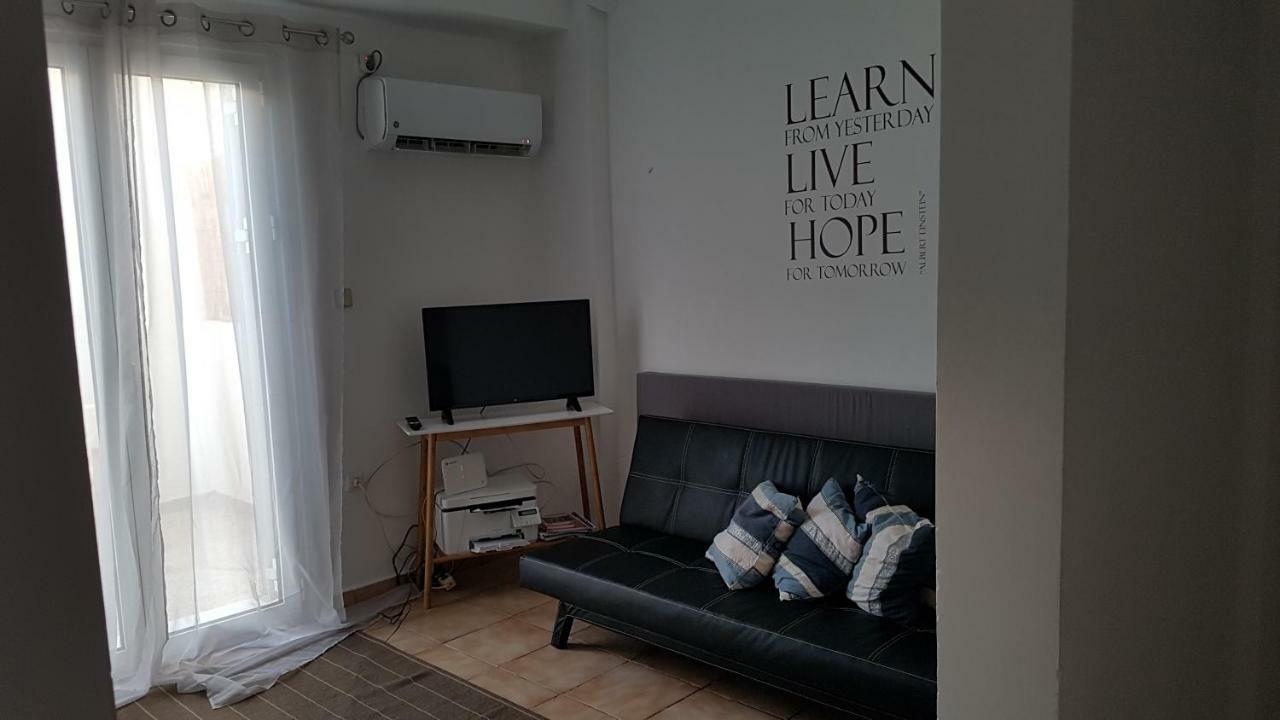 Filopappou Hill Apartment アテネ エクステリア 写真